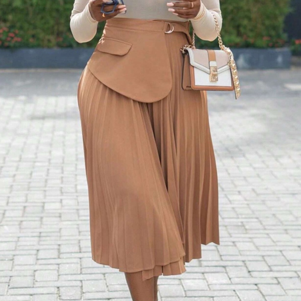 Classic Camel Tie Pleated Maxi Skirt - Picture 2 of 5
